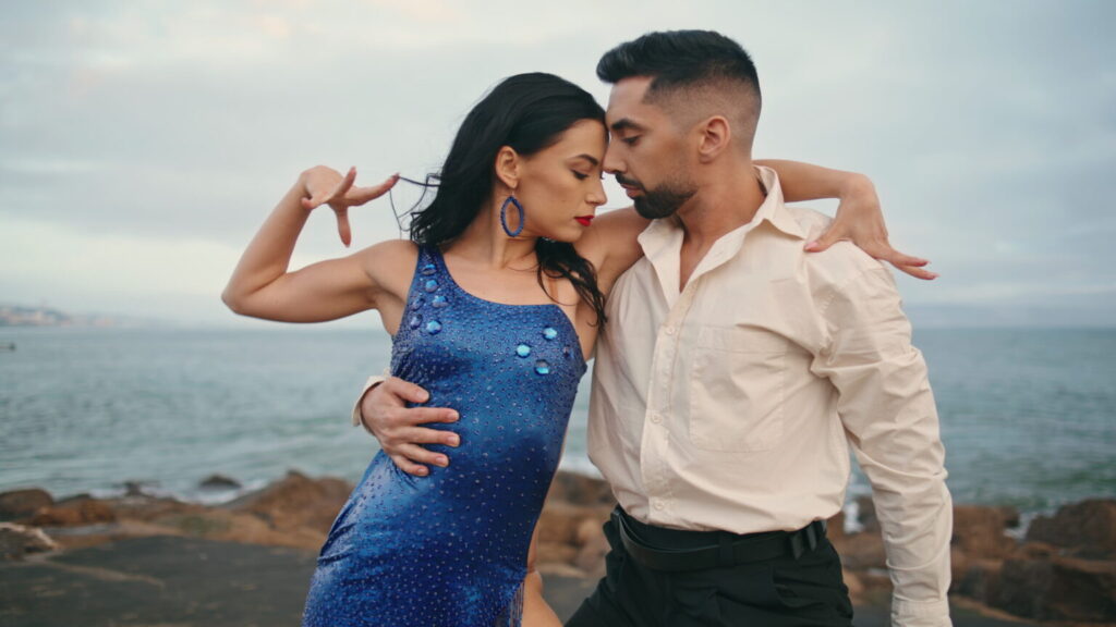 Dancing with Confidence: Overcoming Dance Anxiety in Your Salsa and Bachata Journey